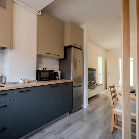 Apartment The Minimalist By Blvd 56B1 - City Studio With Parking
